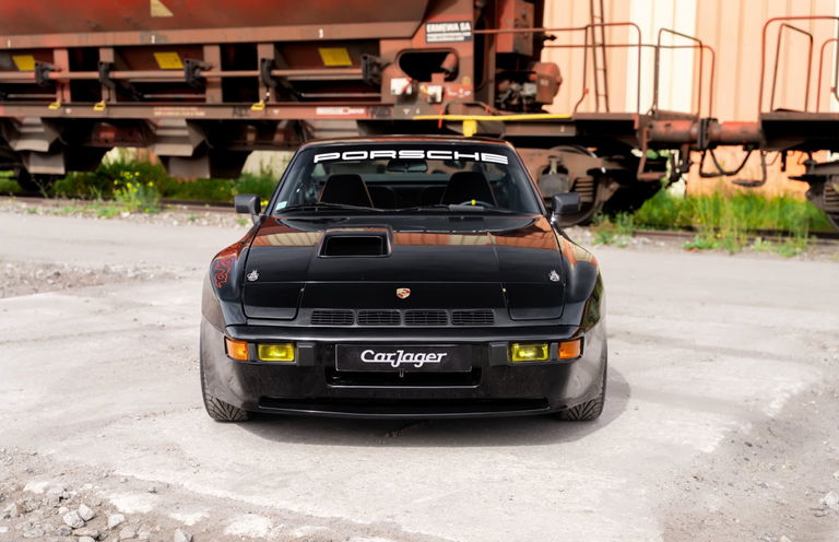 Porsche 924 Carrera GT