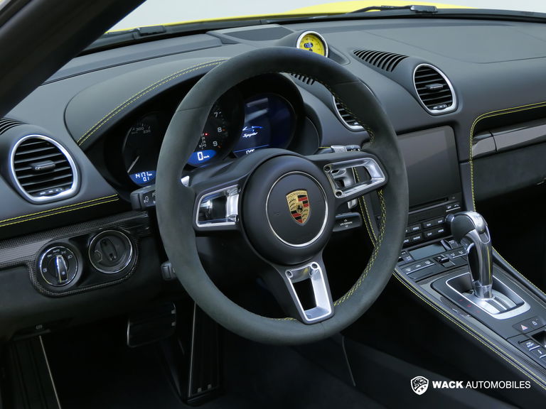 Porsche 718 Spyder