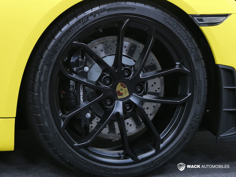 Porsche 718 Spyder