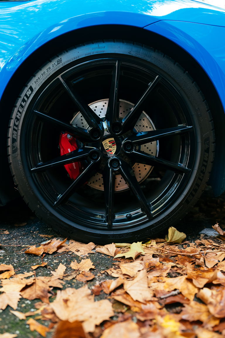 Porsche 992 Carrera 4S