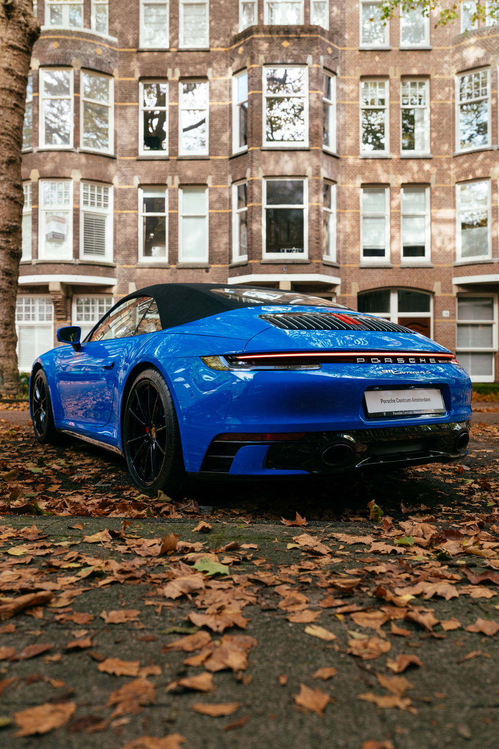 Porsche 992 Carrera 4S