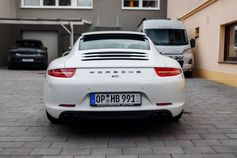 Porsche 991 Carrera