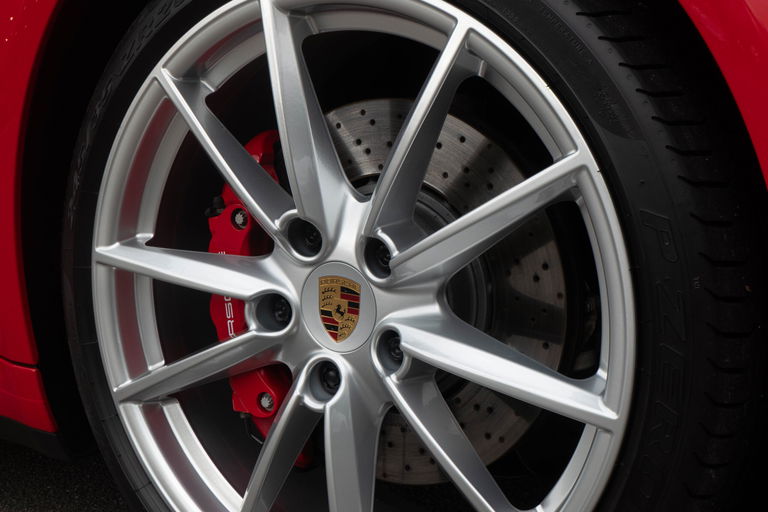 Porsche 992 Carrera S