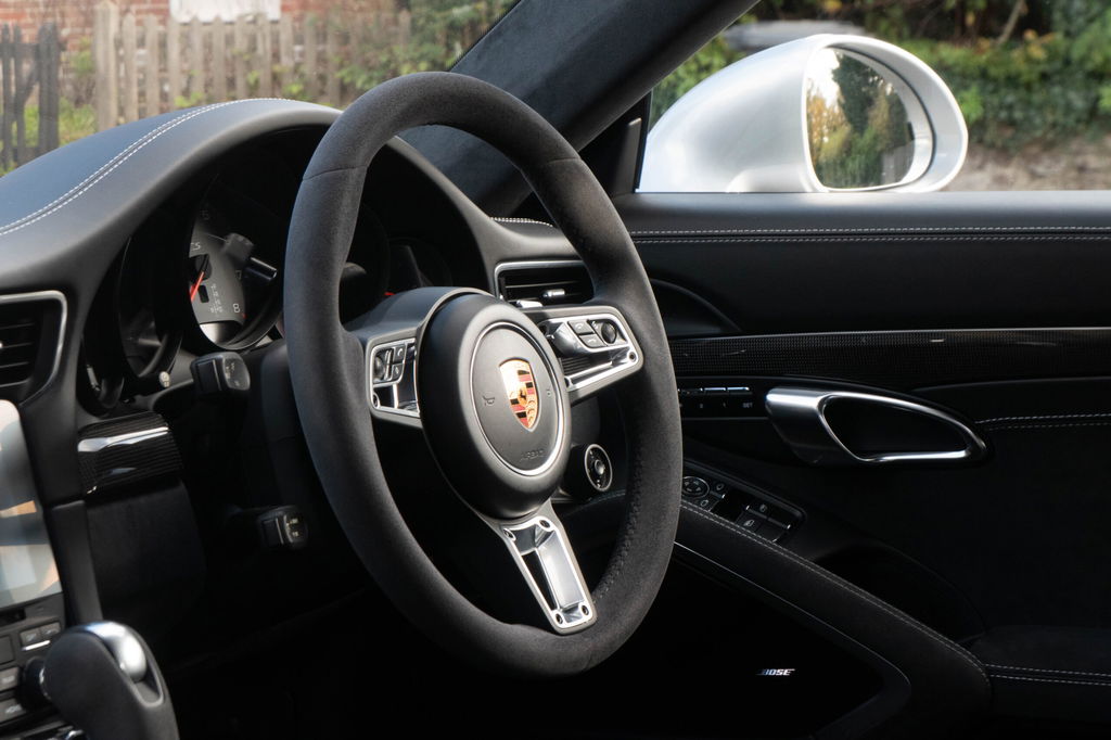 Porsche 991.2 Carrera 4 GTS