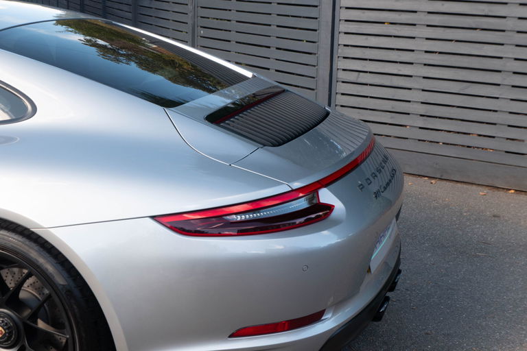 Porsche 991.2 Carrera 4 GTS