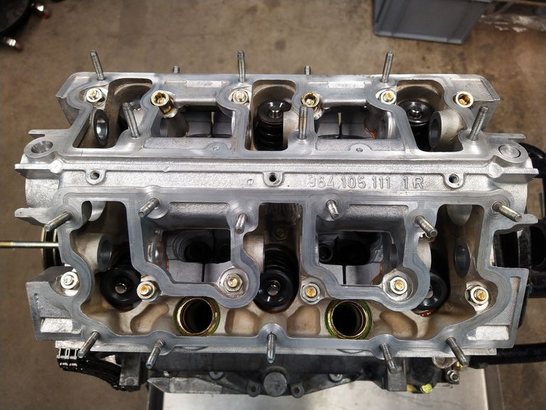 Porsche 964 Carrera 4