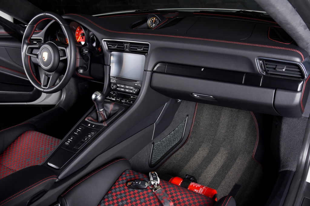 Porsche 991 GT3 Touring