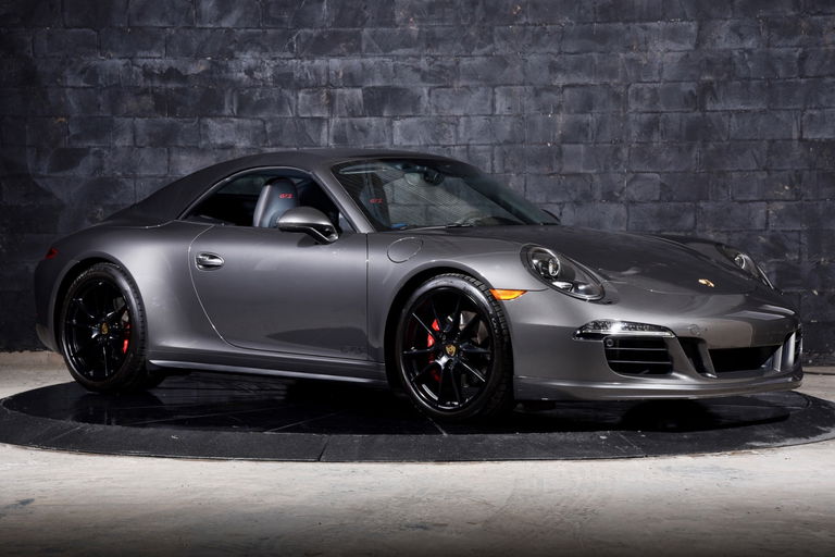 Porsche 991 Carrera GTS