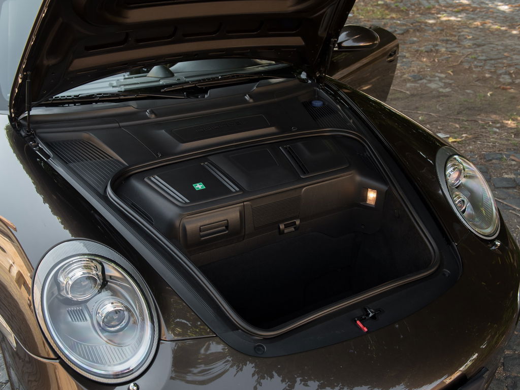 Porsche 997.2 Carrera GTS