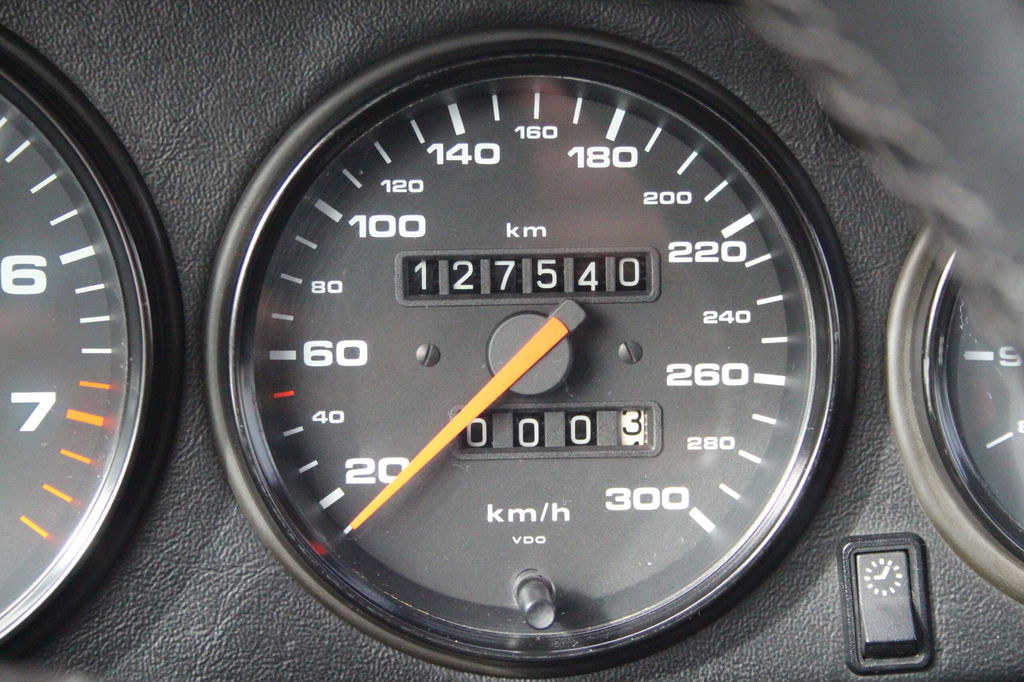 Porsche 993 Carrera 4
