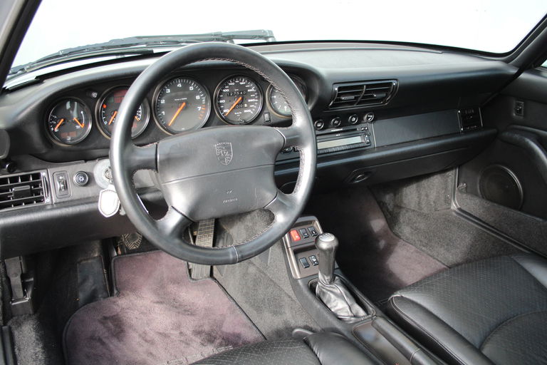 Porsche 993 Carrera 4