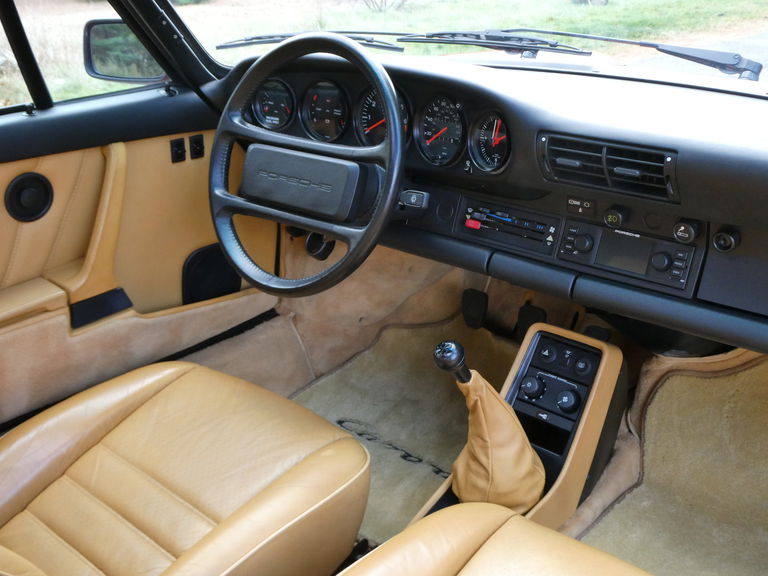 Porsche 911 Carrera 3.2