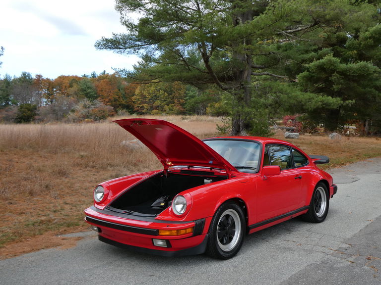 Porsche 911 Carrera 3.2