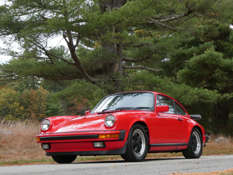 Porsche 911 Carrera 3.2