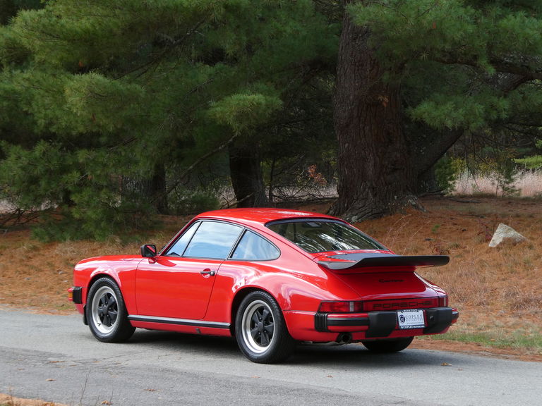 Porsche 911 Carrera 3.2