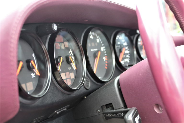 Porsche 964 Carrera 4