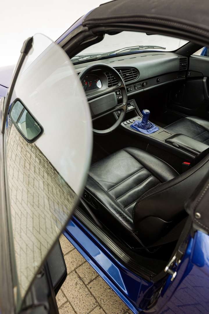 Porsche 944 Turbo Cabriolet