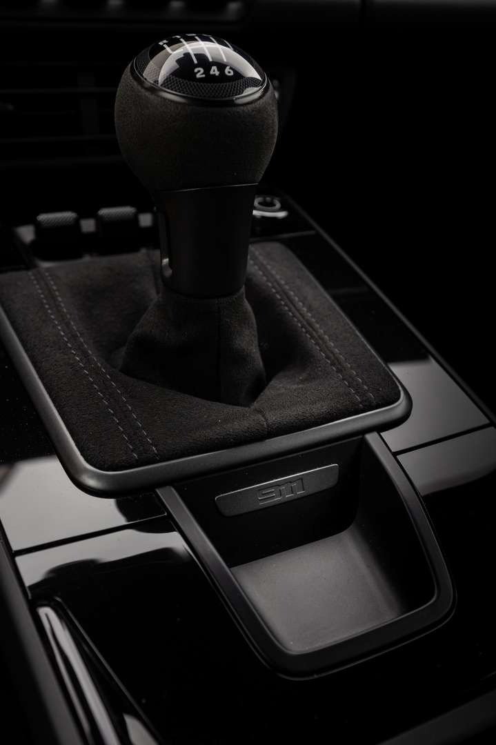 Porsche 992 Carrera T