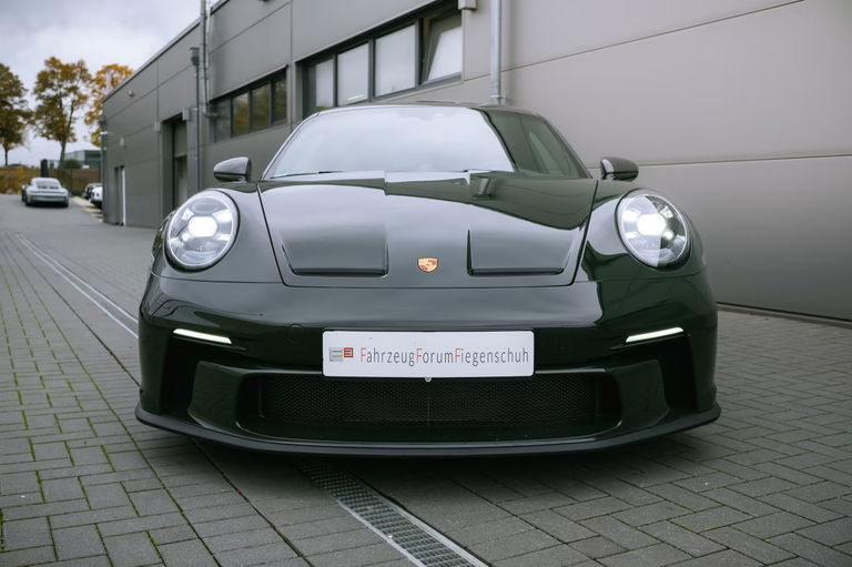 Porsche 992 GT3 Touring