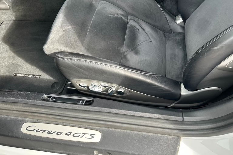Porsche 991.2 Carrera 4 GTS