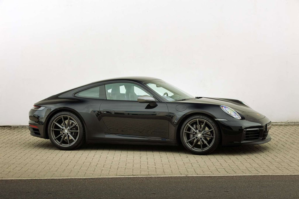 Porsche 992 Carrera T