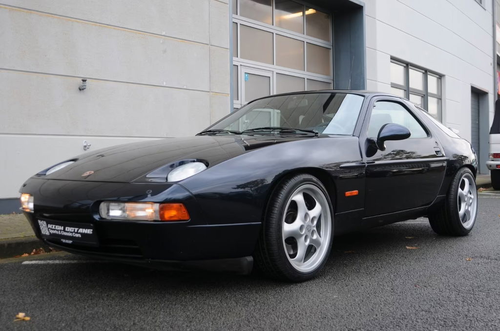 Porsche 928 GTS