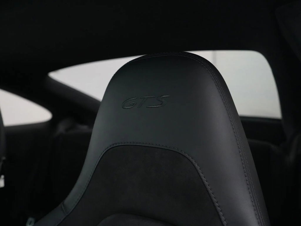 Porsche 991.2 Carrera 4 GTS