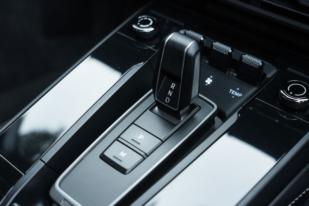 Porsche 992 Carrera 4 GTS