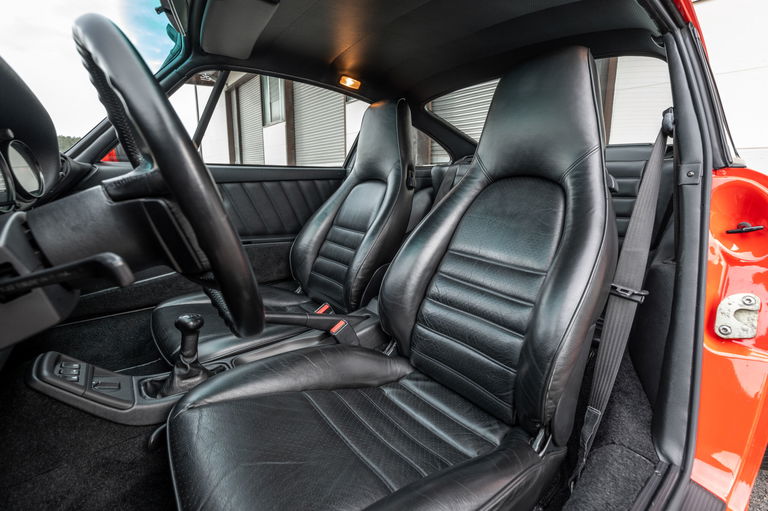 Porsche 964 Carrera 2