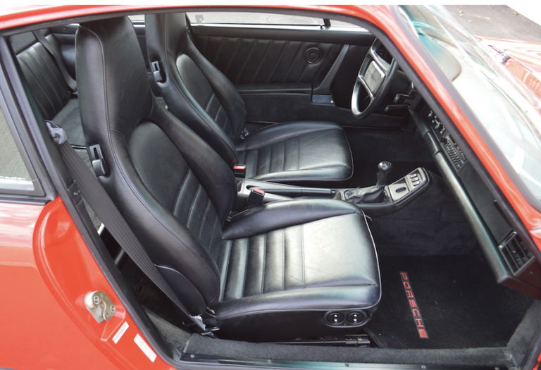 Porsche 964 Carrera 4