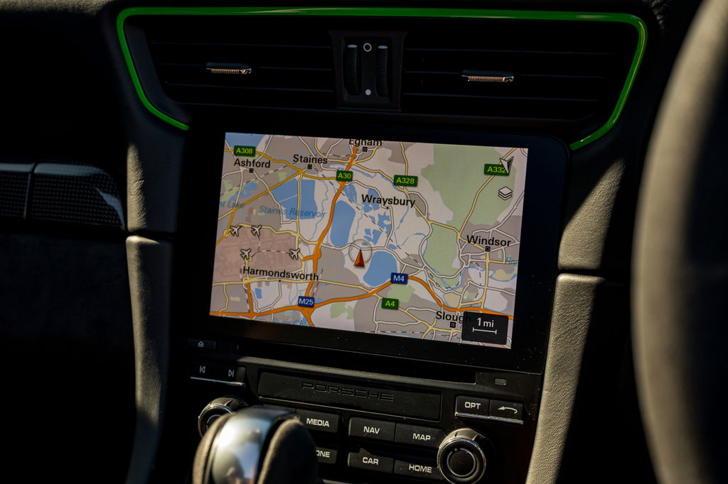 Porsche 991.2 Carrera GTS