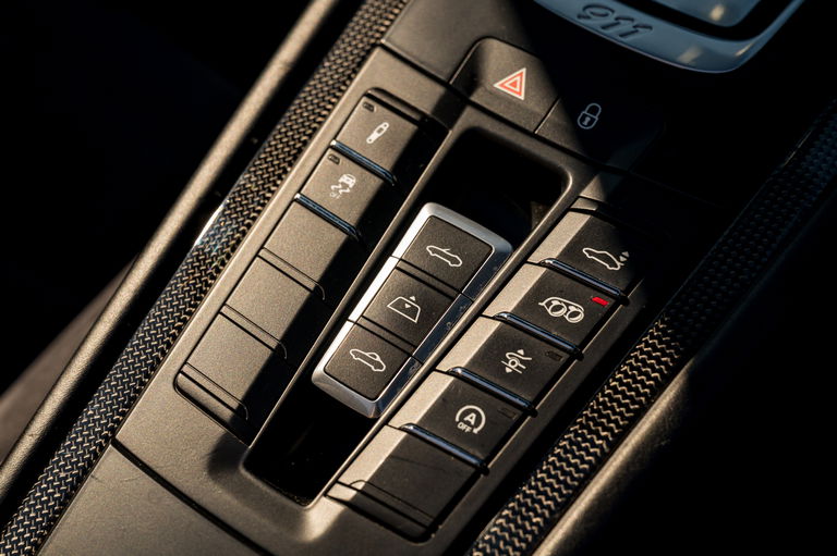 Porsche 991.2 Carrera GTS