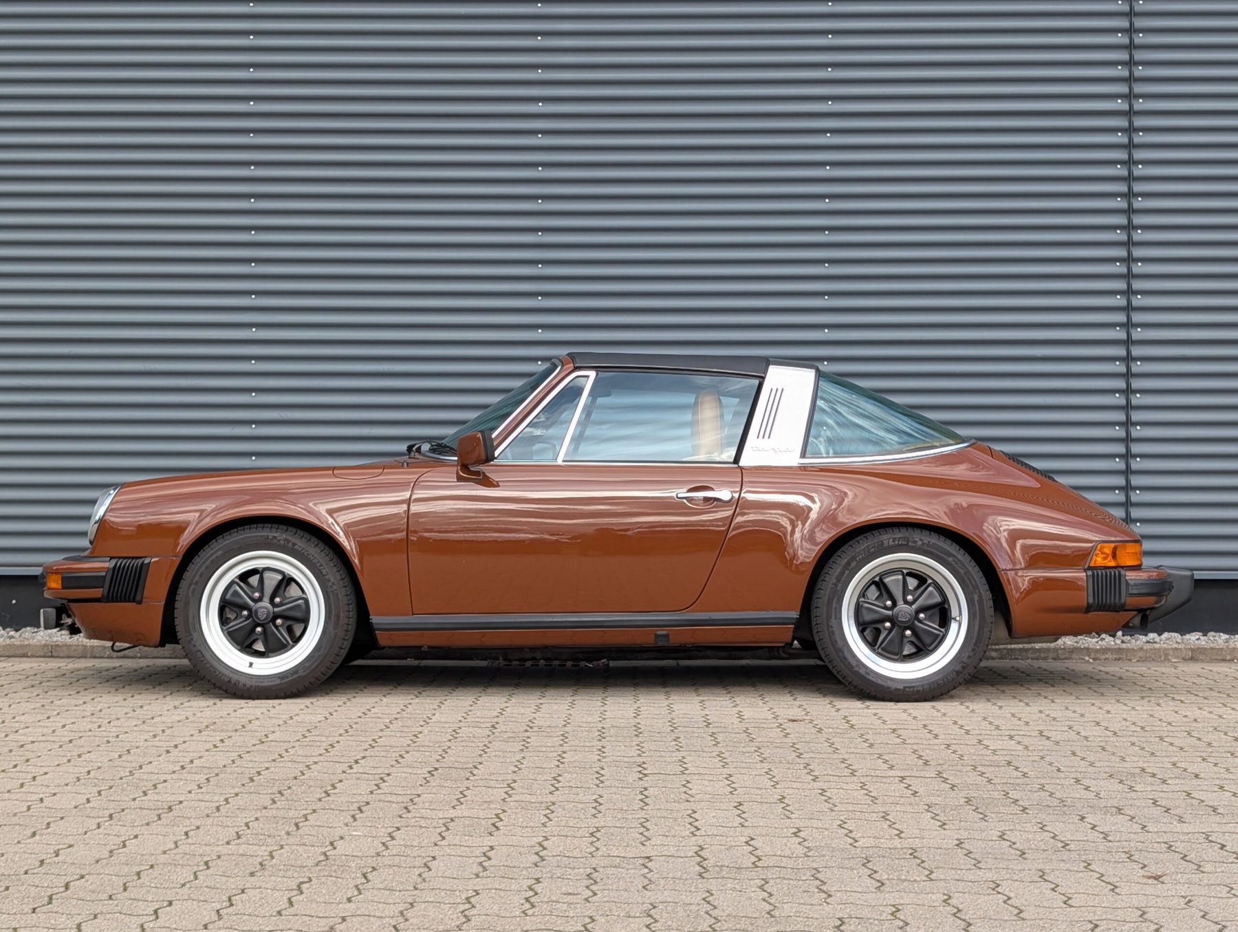 ボンポワン☆ダッチェス☆size10 Porsche 911 SC (US) 1978 - elferspot.com - Marketplace for Porsche