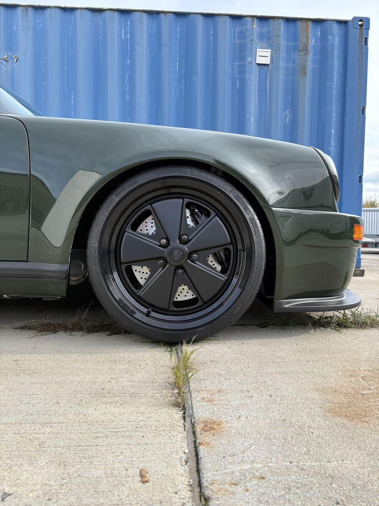 Porsche 911 Modified