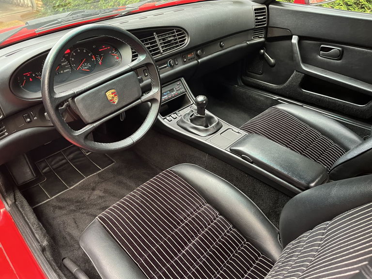 Porsche 944 Coupé