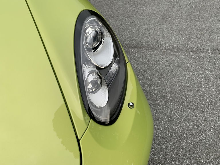 Porsche 987 Cayman R