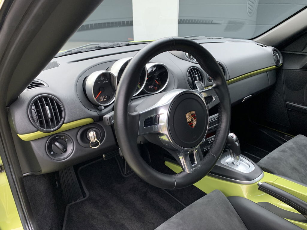 Porsche 987 Cayman R