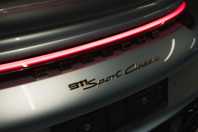 Porsche 992 Sport Classic