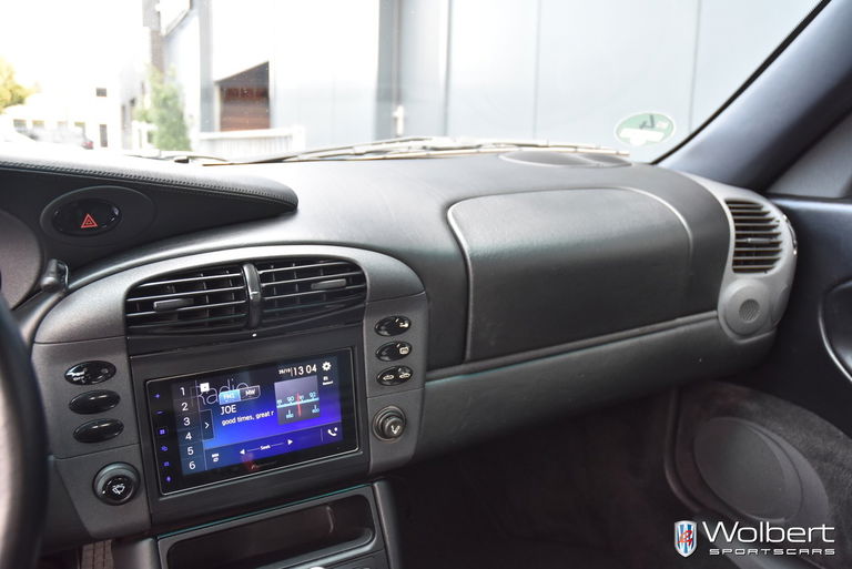 Porsche 996 Carrera 4