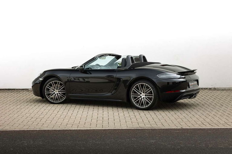 Porsche 718 Boxster