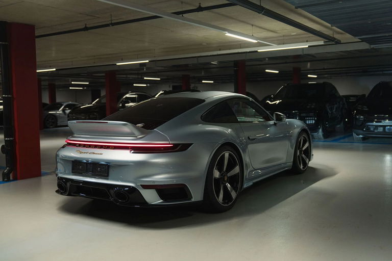 Porsche 992 Sport Classic