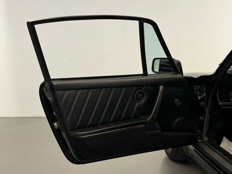 Porsche 911 Turbo 3.3