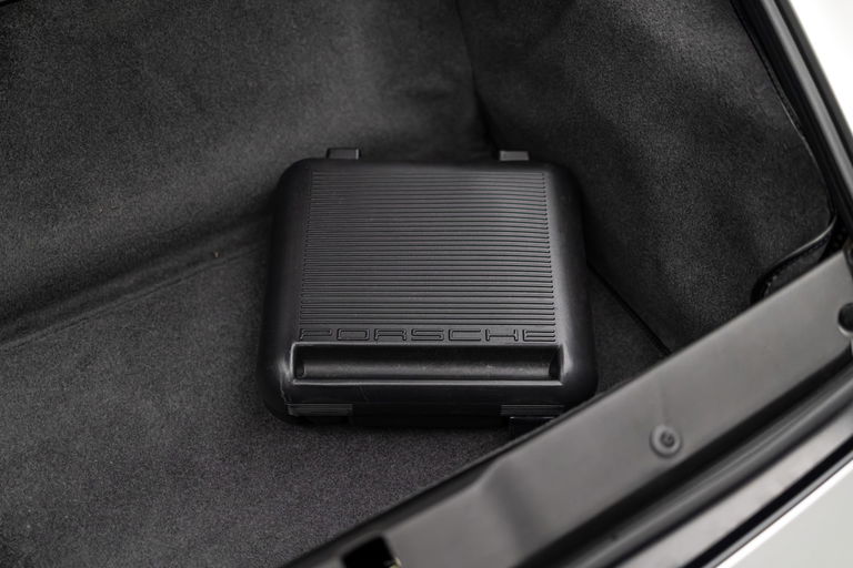 Porsche 993 Carrera 4S