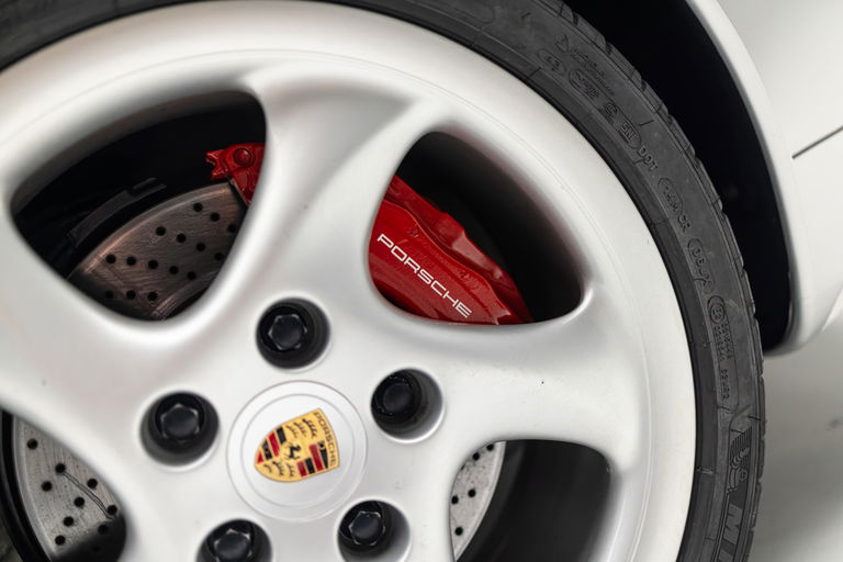 Porsche 993 Carrera 4S