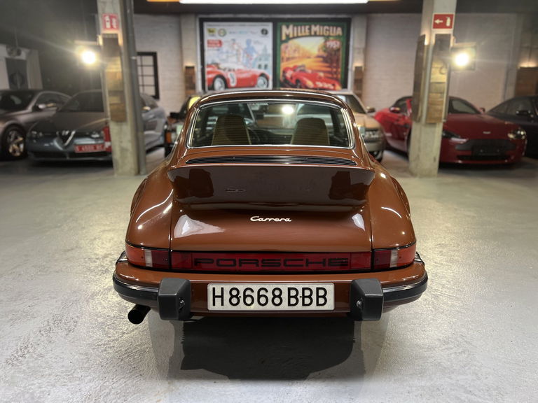 Porsche 911 Carrera (US)