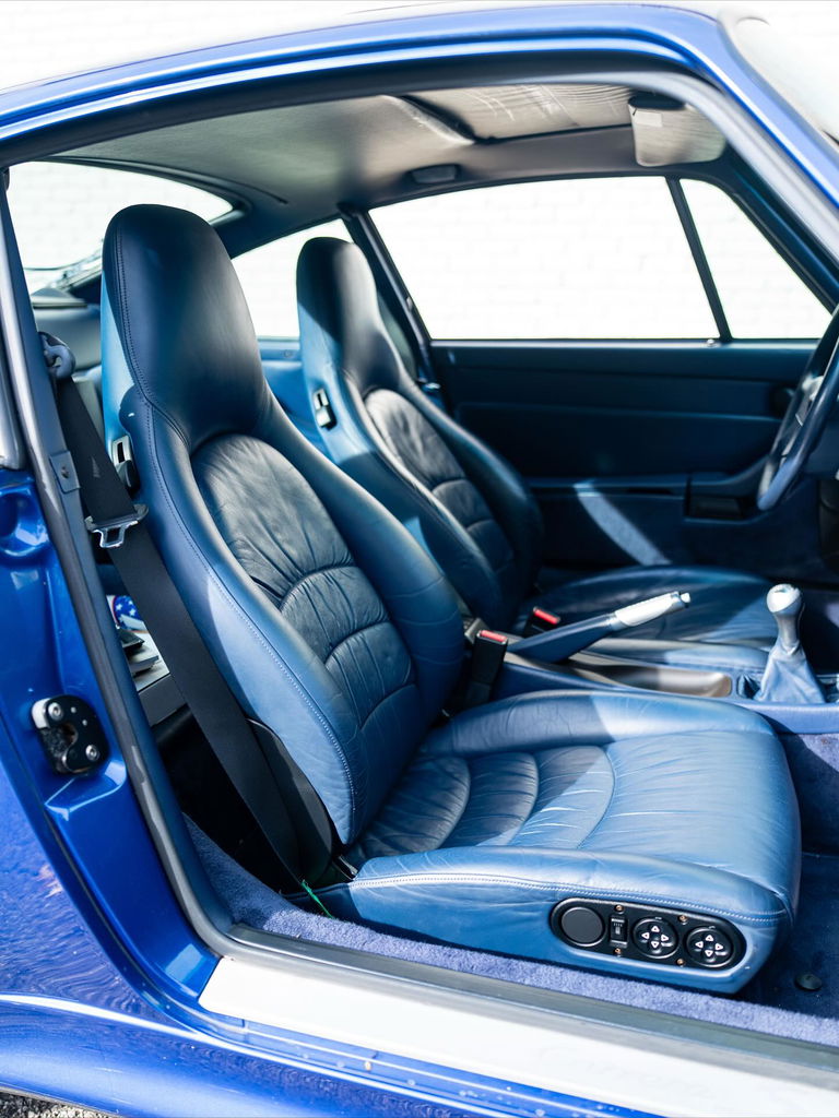 Porsche 993 Carrera 4S