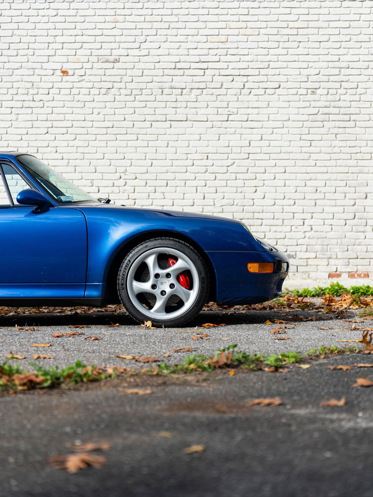Porsche 993 Carrera 4S
