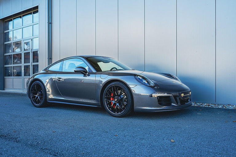 Porsche 991 Carrera GTS