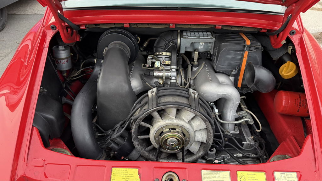 Porsche 911 Carrera 3.2