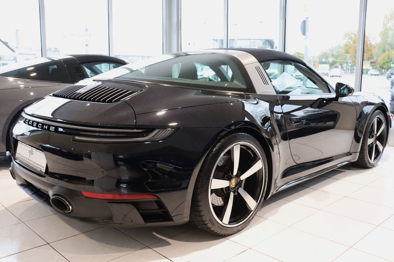 Porsche 992 Targa 4S